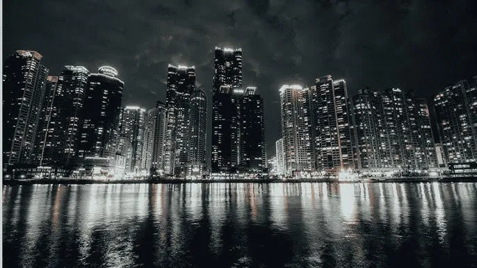 疯狂农庄国语 - 城市之光：霓虹背后的人间烟火